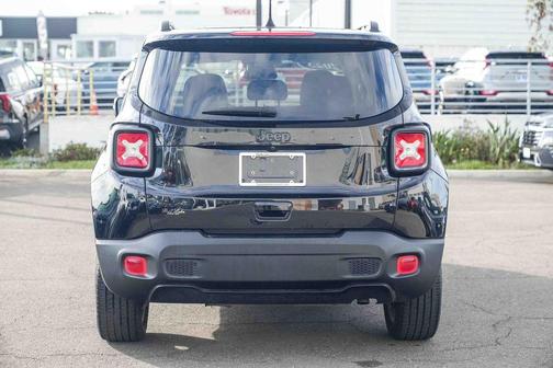 2023 Jeep Renegade Altitude