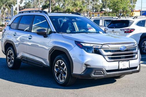 2025 Subaru Forester Premium