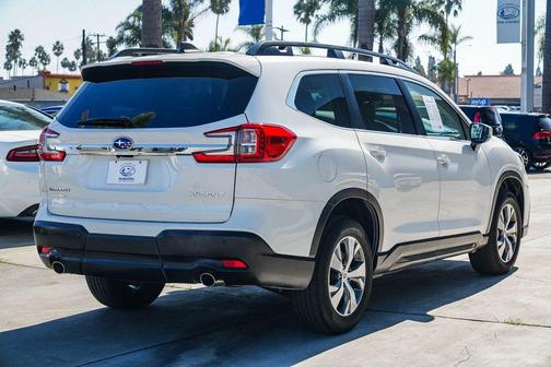 2024 Subaru Ascent Premium