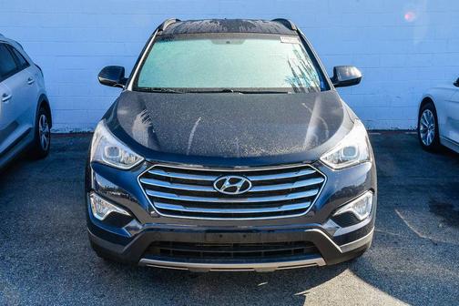 2016 Hyundai SANTA FE SE