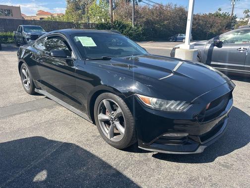 2015 Ford Mustang V6