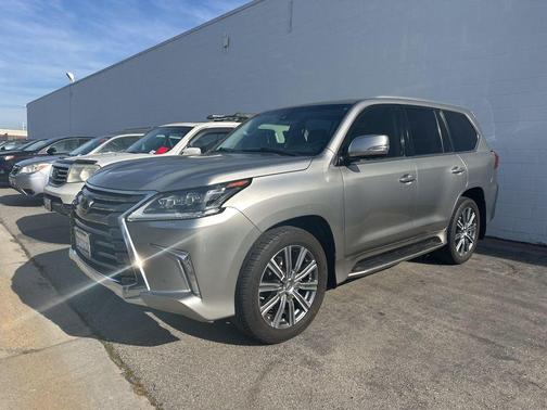 2016 Lexus LX 570 Base