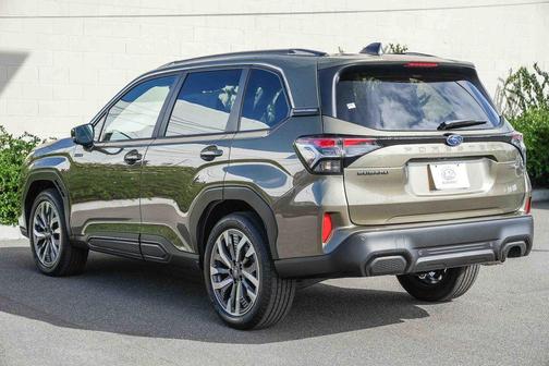 2025 Subaru Forester Hybrid Touring