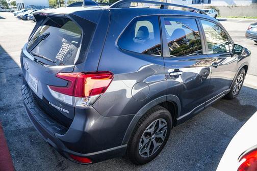 2021 Subaru Forester Premium