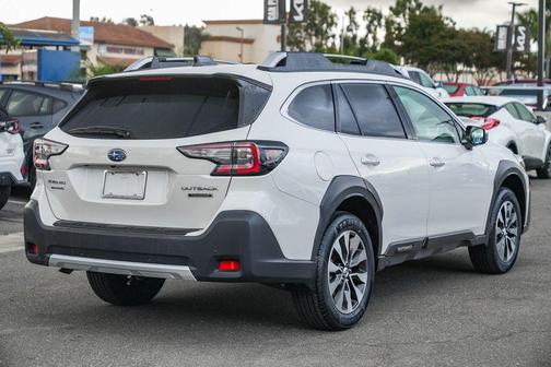 2023 Subaru Outback Touring