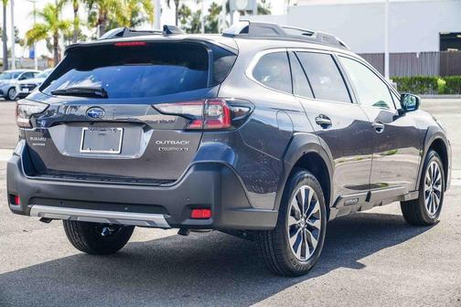 2025 Subaru Outback Touring XT