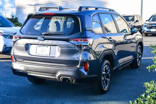 2025 Subaru Forester 