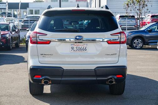 2024 Subaru Ascent Premium