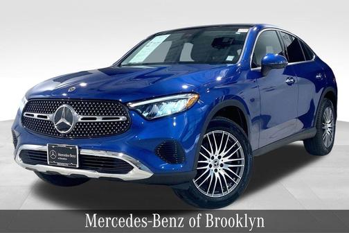 2025 Mercedes-Benz GLC 300 