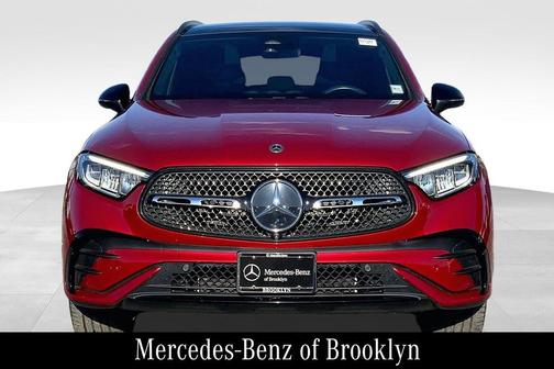 2023 Mercedes-Benz GLC 300 