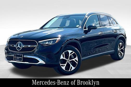 Black 2025 Mercedes-Benz GLC 350e Base