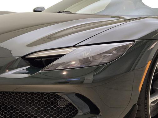 2024 Ferrari 296 GTS 