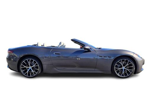 2026 Maserati GranCabrio 