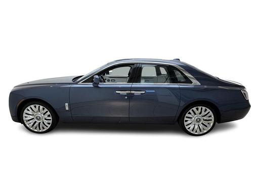 2025 Rolls-Royce Ghost 