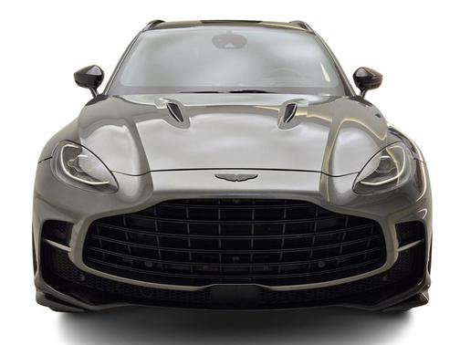 2023 Aston Martin DBX 707