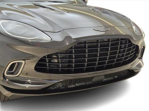 2021 Aston Martin DBX Base