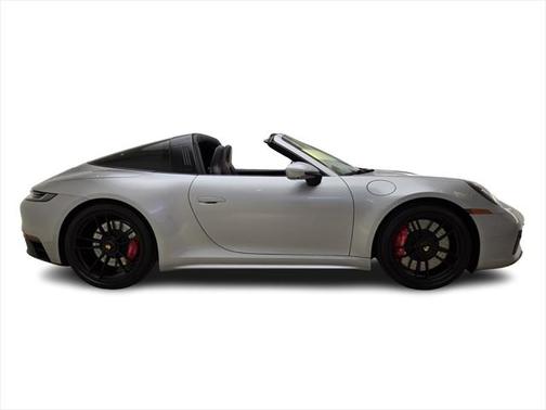 2023 Porsche 911 Targa 4 GTS