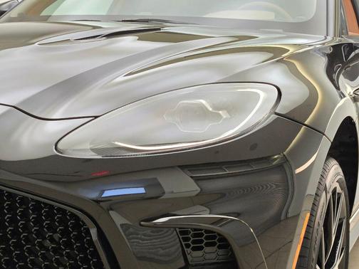 Jet Black 2026 Aston Martin DBX S