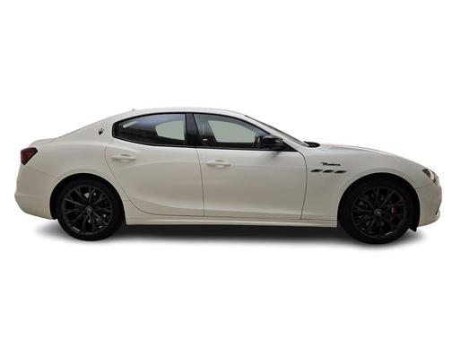 2022 Maserati Ghibli Modena