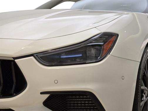 2022 Maserati Ghibli Modena