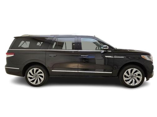 2024 Lincoln Navigator Premiere