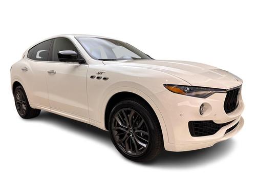 2024 Maserati Levante GT Ultima