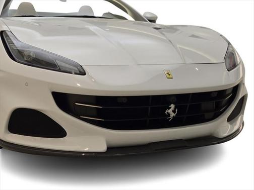 2022 Ferrari Portofino Base