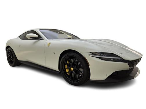 2022 Ferrari Roma Base