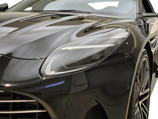 2024 Aston Martin DB12 Base