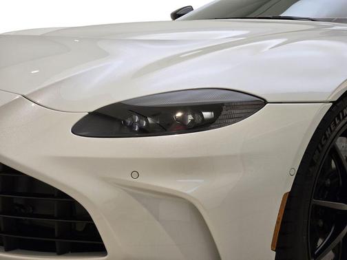 2023 Aston Martin Vantage V12 Coupe