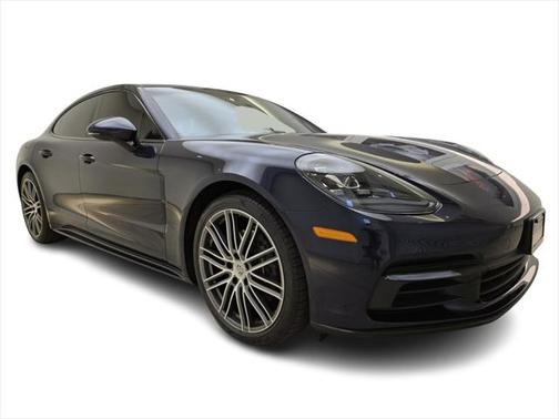 2019 Porsche Panamera 4