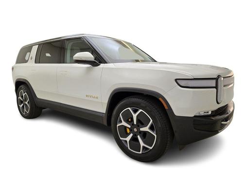 2023 Rivian R1S Adventure
