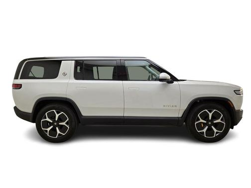 2023 Rivian R1S Adventure