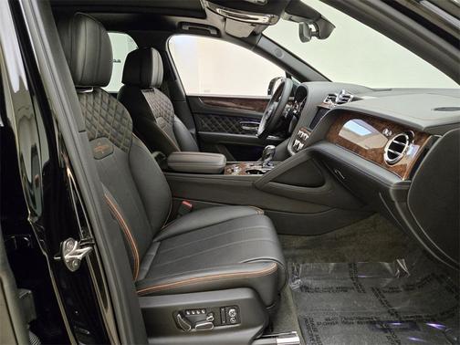 2021 Bentley Bentayga V8