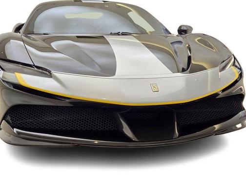2022 Ferrari SF90 Stradale 