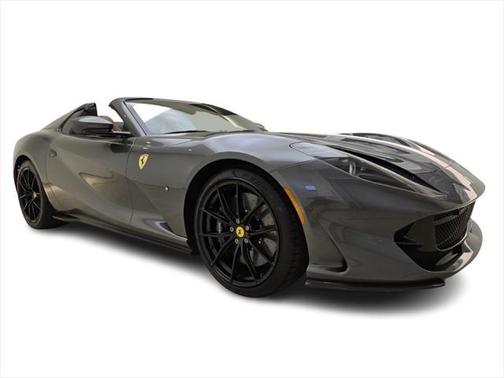 2023 Ferrari 812 GTS Base