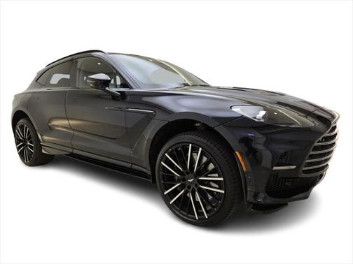2025 Aston Martin DBX 707
