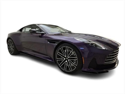 2025 Aston Martin DB12