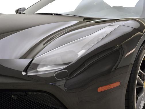 2017 Ferrari 488 Spider Base