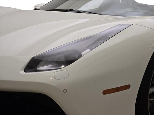 2018 Ferrari 488 Spider Base