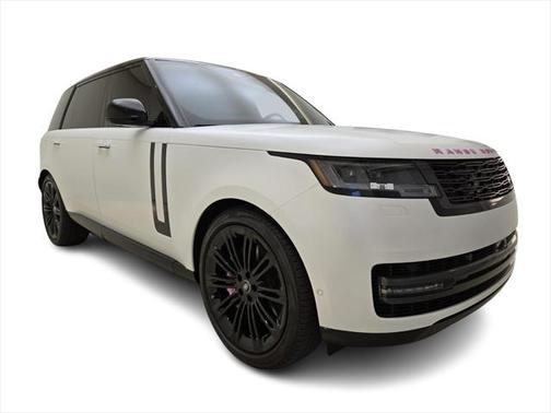 2024 Land Rover Range Rover P530 SE