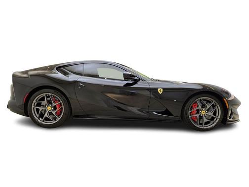 2020 Ferrari 812 Superfast Base