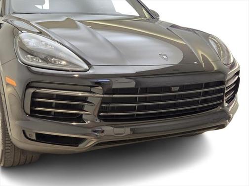 2022 Porsche Cayenne Platinum Edition
