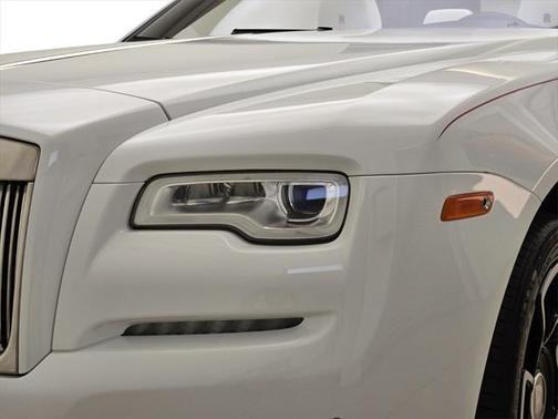 2018 Rolls-Royce Dawn Base