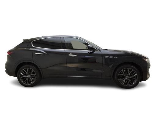 2022 Maserati Levante Modena