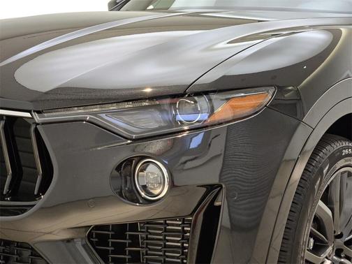 2022 Maserati Levante Modena