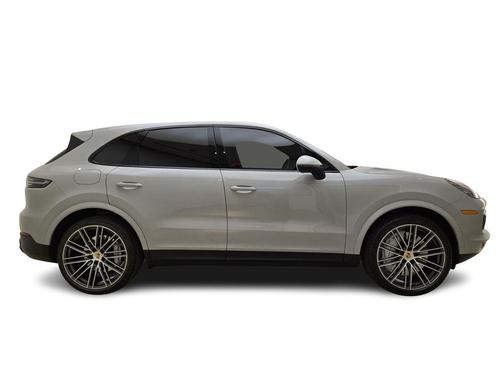 2022 Porsche Cayenne Platinum Edition