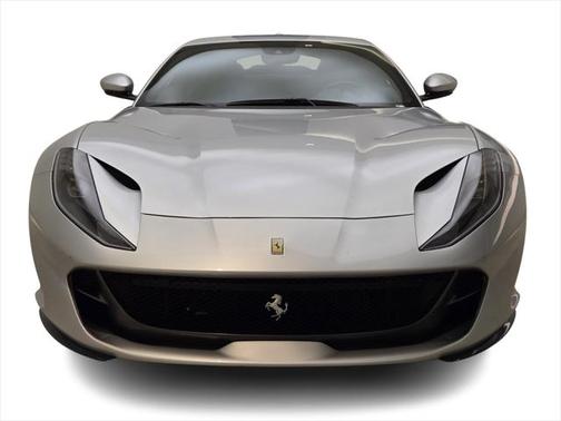 2020 Ferrari 812 Superfast Base