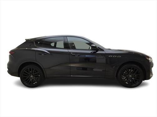 2023 Maserati Levante Modena