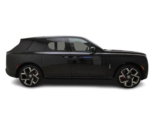 2025 Rolls-Royce Cullinan Black Badge